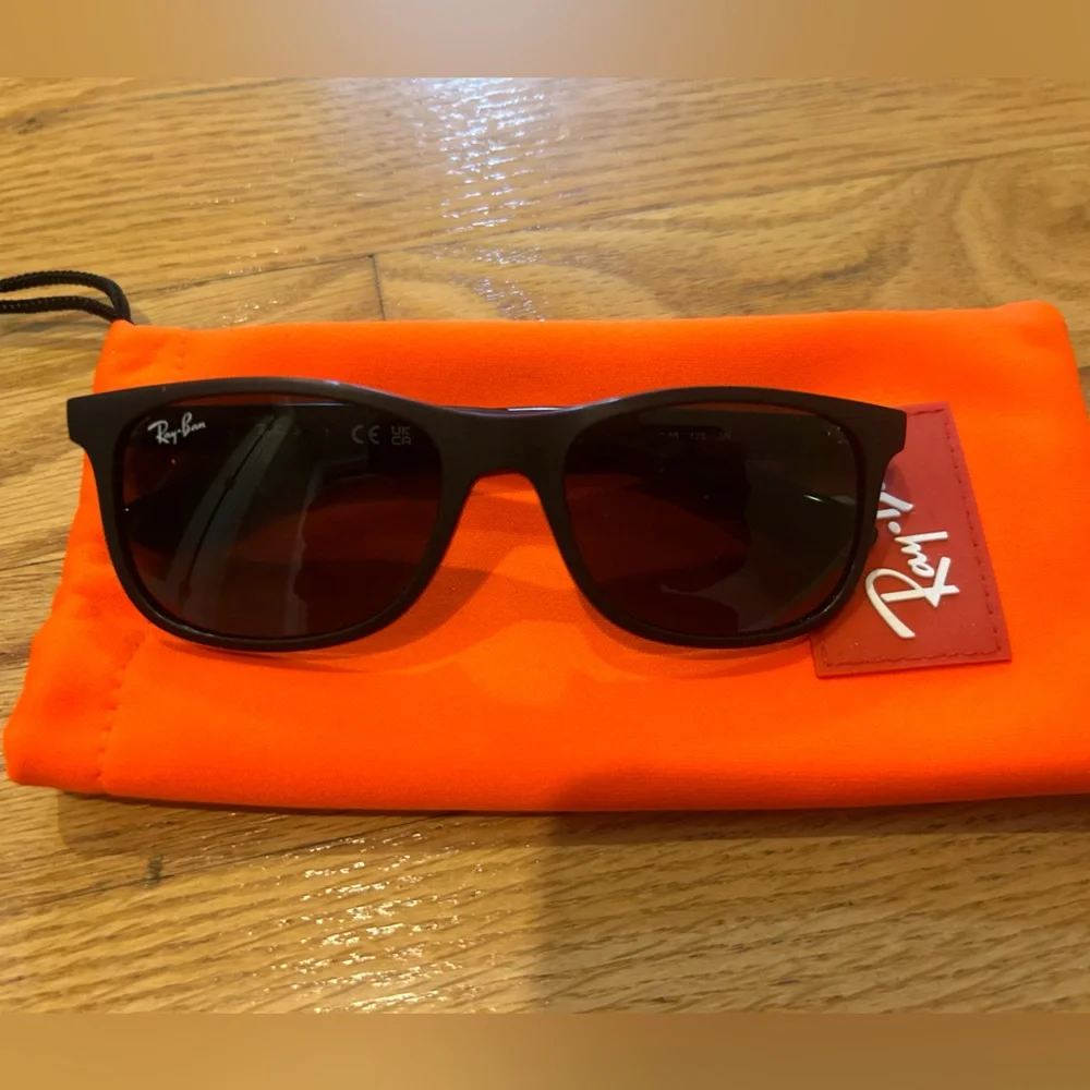 Rayban Junior Wayfarer Sunglasses